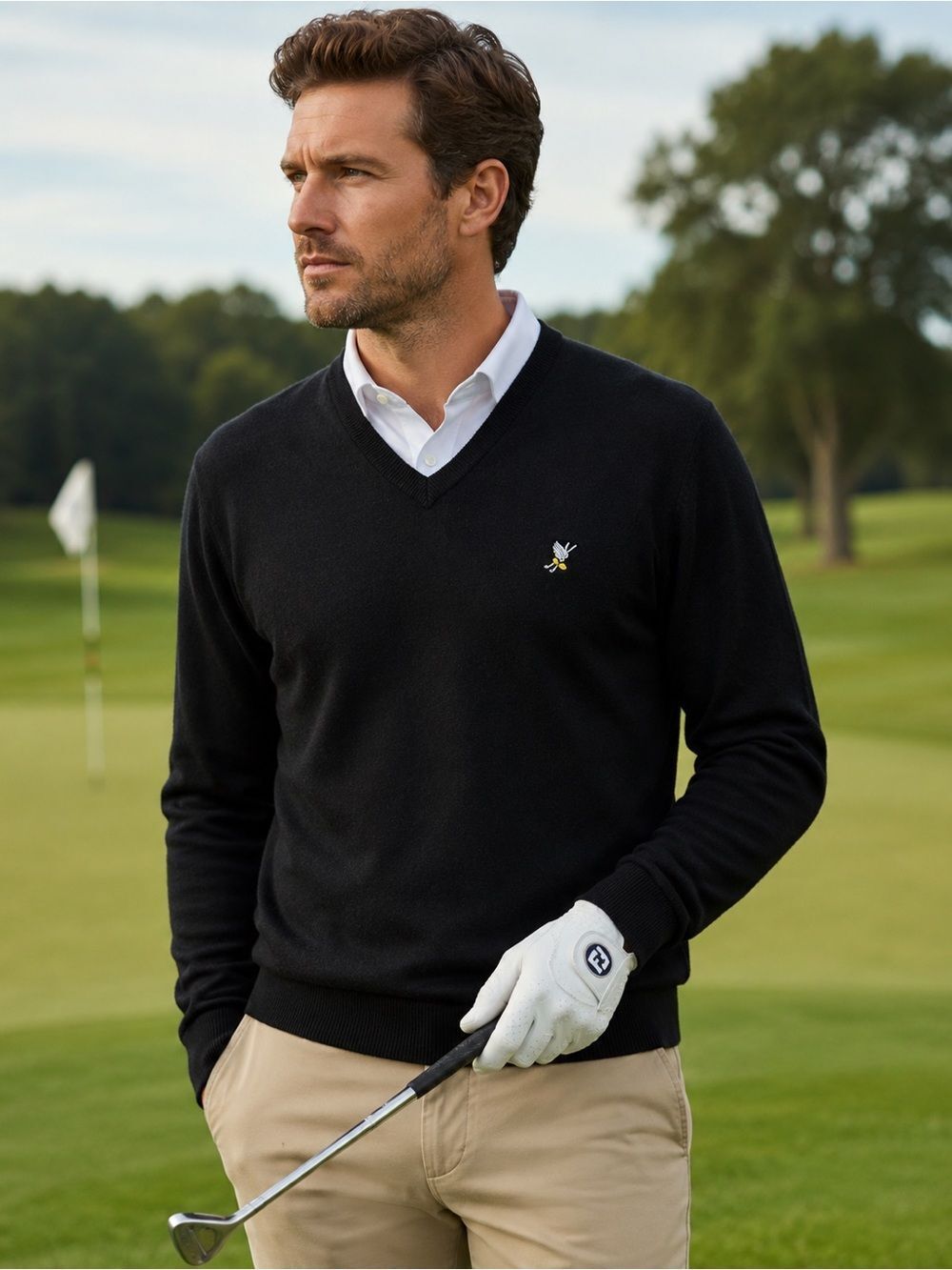Peter Scott 100% Cashmere V Neck Sweater XL Winged Foot Golf Course Country Club